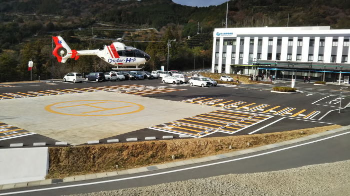 ドクターヘリ離発着訓練